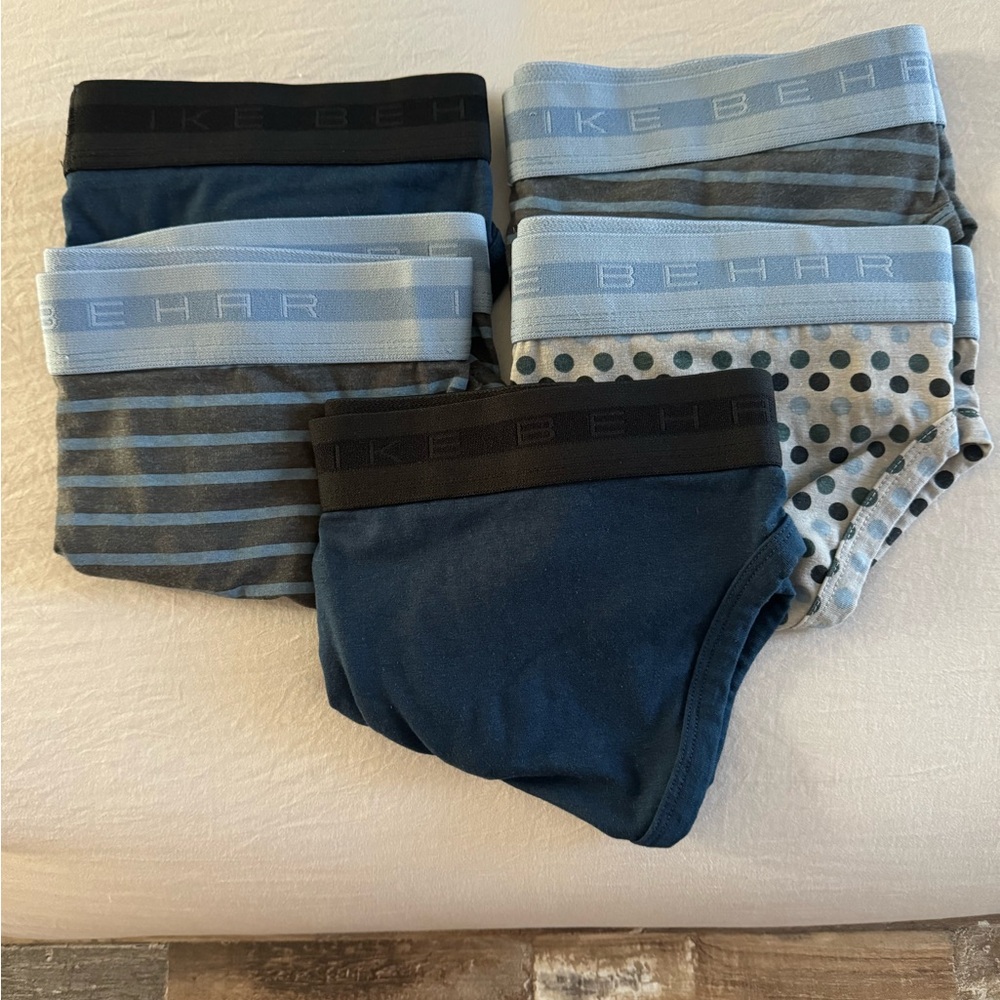 IKE BEHAR men’s underwear!  Size M. NWOT